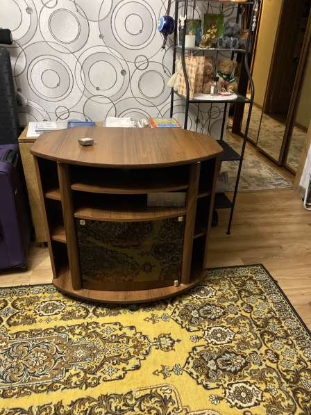 Тумбочка под телевизор