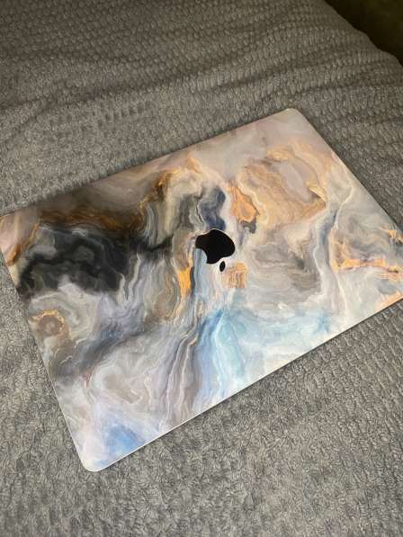 MacBook Pro 13 2020 в Санкт-Петербурге