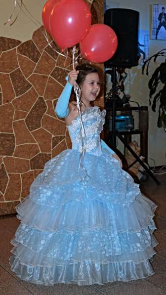 Прокат (продажа) красивых платьев на выпускной, праздник в Севастополе фото 17