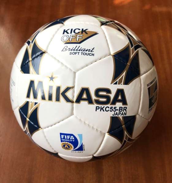 Мяч футбольный Mikasa PKC55-BR