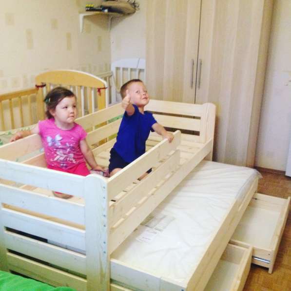 Кровать детская/подростковая из массива сосны в Екатеринбурге фото 3
