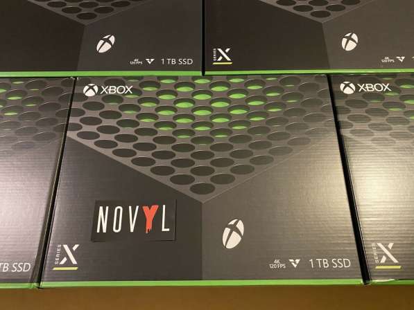 Microsoft Xbox Series X 1TB Video Game Console - Black в Казани