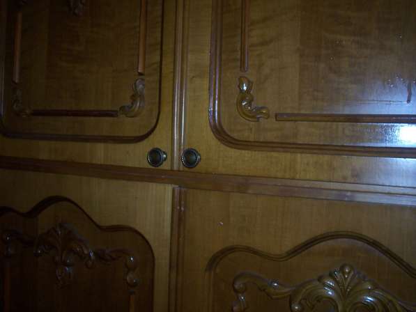 Шкаф из румынской спальни Аурора в Москве