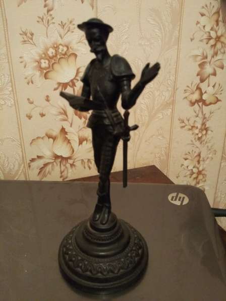 Дорогое Австрийское пинснэ, бронзовая статуэтка"донкихот" в Москве