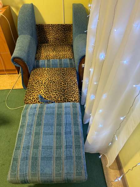 Диван и два кресла в Москве