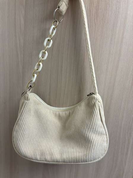 Сумка бежевая