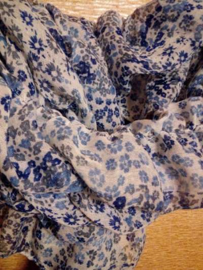 шарф в голубой цветочек в Санкт-Петербурге фото 4