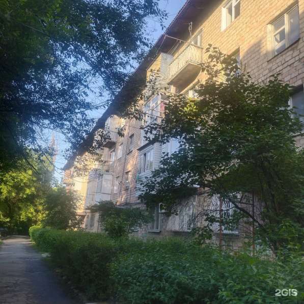 Срочно!!! Продается хорошая, добротная и очен в фото 106