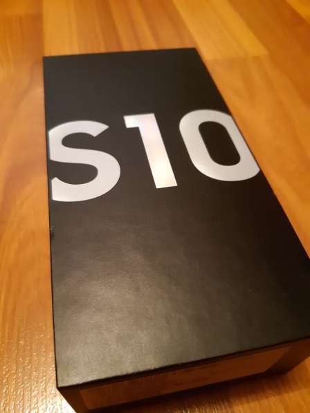 Samsung S10 в Санкт-Петербурге фото 11