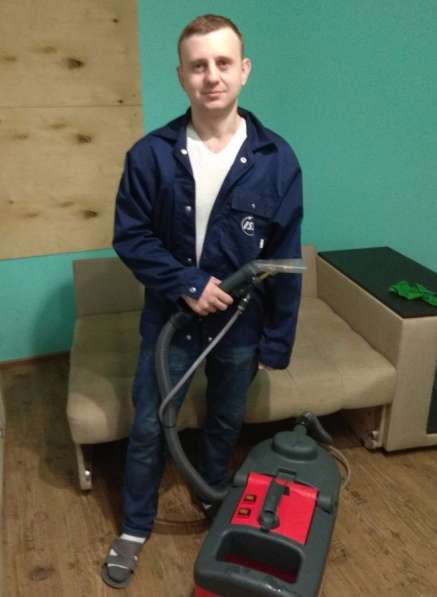 Выездная химчистка мягкой мебели и матрасов в Санкт-Петербурге