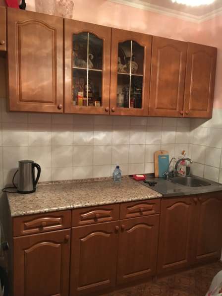 Продам кухонный гарнитур в Москве