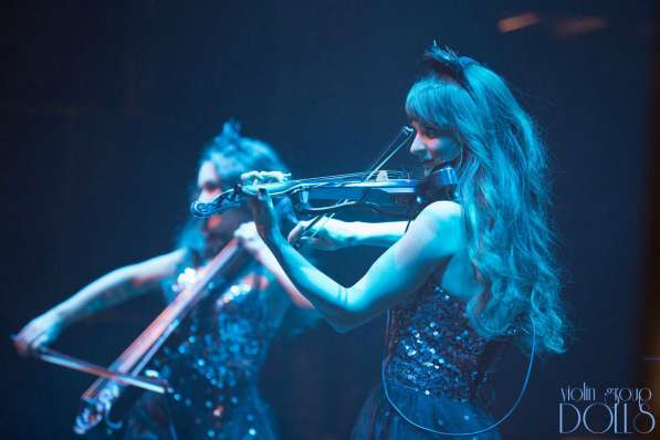 Шоу скрипачек на праздник в Москве фото 20