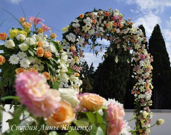 Выездная церемония в Крыму. Выездная свадьба, свадебная арка в Симферополе фото 12