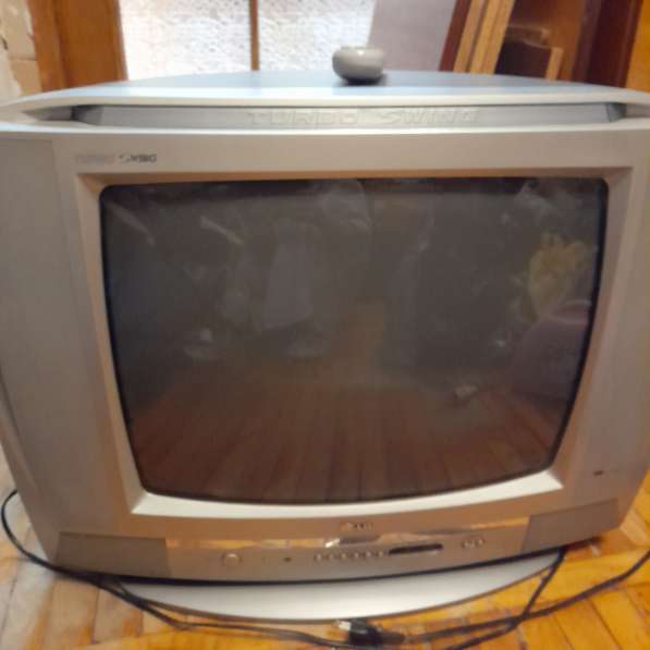 Продам телевизоры самсунг и LG в 