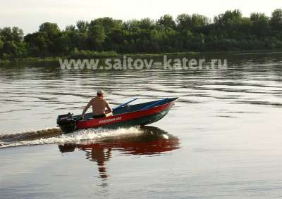 моторно-гребную лодку Bester-400 в Владимире