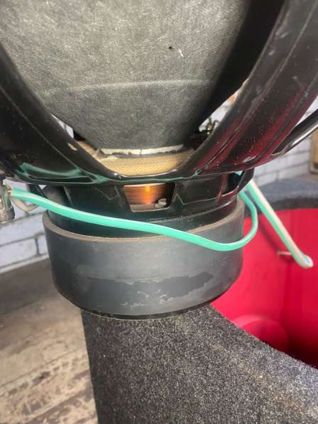 Продам сабуфер полный комплект в Тюмени