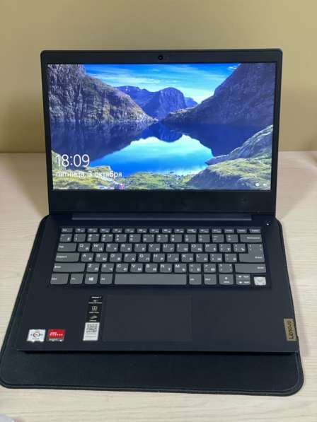 Ноутбук Lenovo
