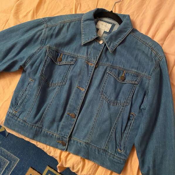 Укорочённая джинсовая куртка forever 21