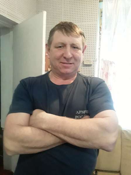 Николай, 48 лет, хочет пообщаться