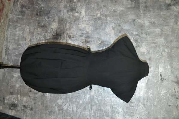 Hugo Boss черное платье р 48 в фото 3