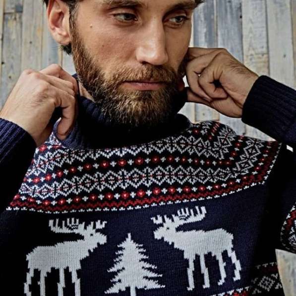 Новогодний свитер с оленями в Челябинске фото 8