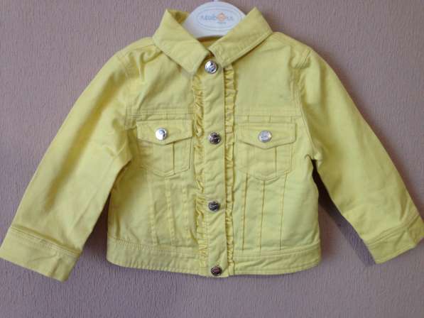 Джинсовый пиджак для малышки от MAYORAL.