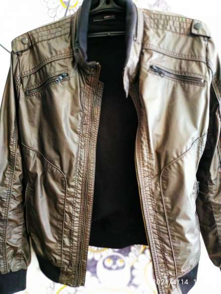 Куртка мужская, 48-50 разм., коричневая, лёгкая, отл.состоян в Санкт-Петербурге фото 4