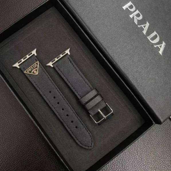 Ремешки Prada на все модели Apple Watch в Москве