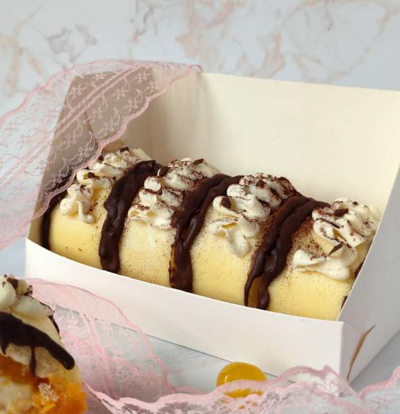 Ролл-Кейк с абрикосом и шоколадным декором в Магнитогорске фото 4