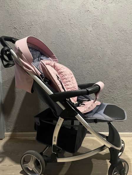 Коляска прогулочная