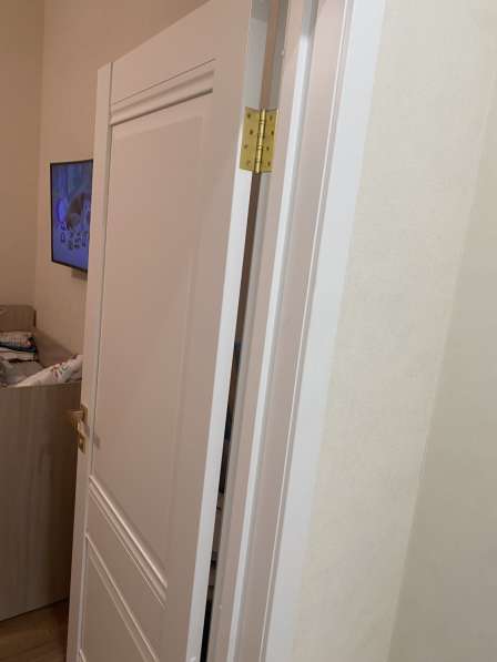 Установка межкомнатных дверей в Казани