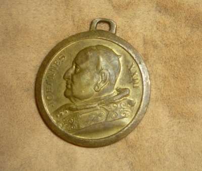 медаль Папы Римского.