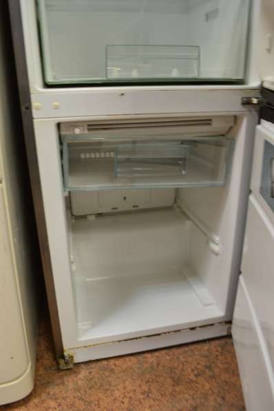 Холодильник Elactrolux