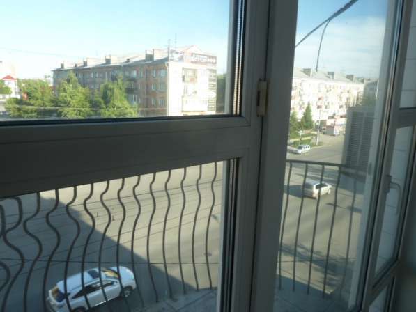 Продается 2-х комнатная квартира, Серова, д13 в Омске фото 10