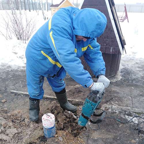 Бурение скважин на воду на участке в Московской области в Москве