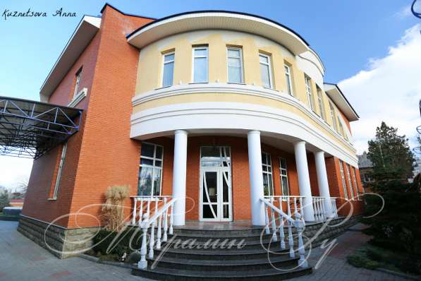 Продам коттедж в Ростов-на-Дону.Жилая площадь 800 кв.м.