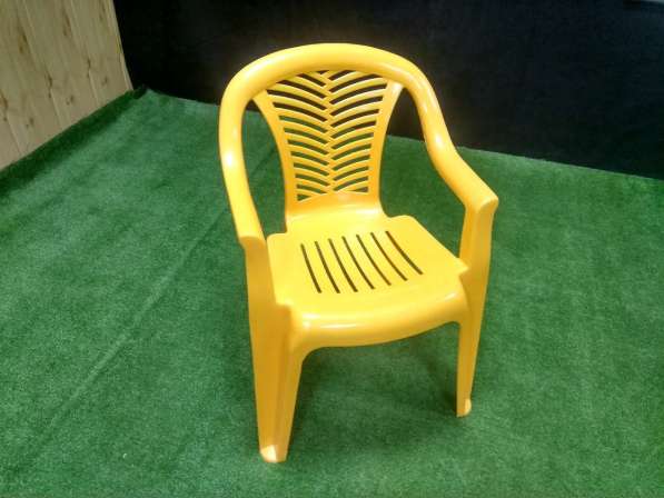 Столы и стулья в Сургуте