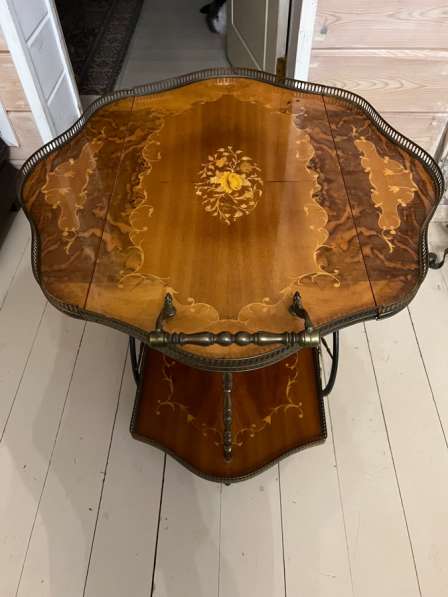 Антикварная мебель