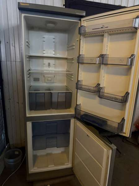 Продаю холодильник