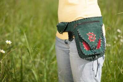 поясную сумку