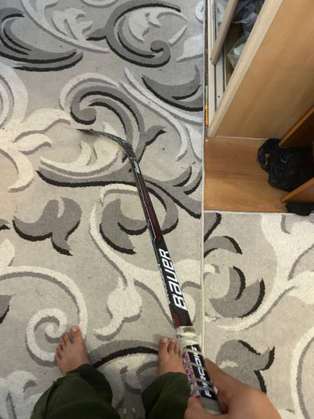 Клюшка хоккейная