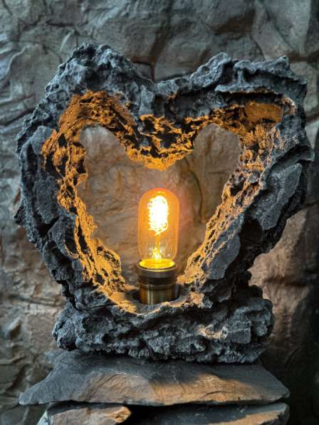 Светильники из камня