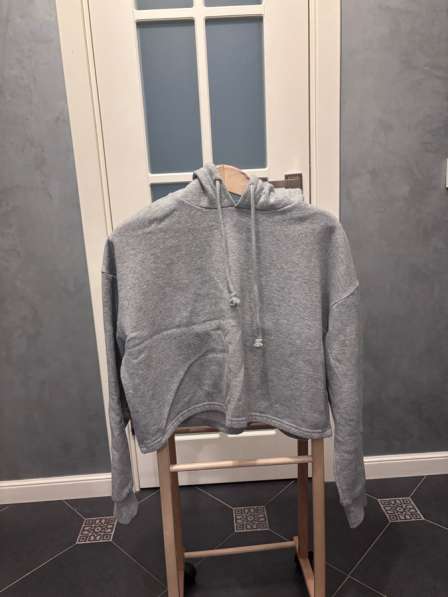 Толстовка с капюшоном