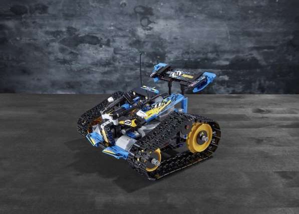 Lego Technic 42095 Скоростной вездеход с ДУ в Москве фото 3