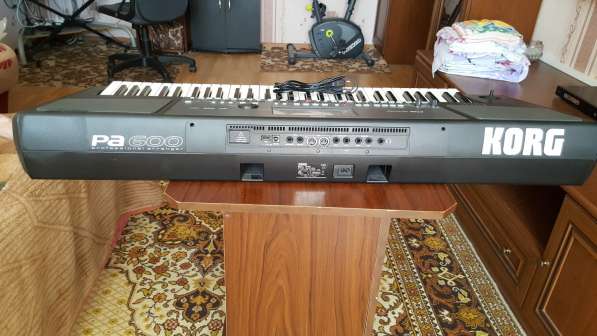 Продам синтезатор Korg Pa600 в Коврове