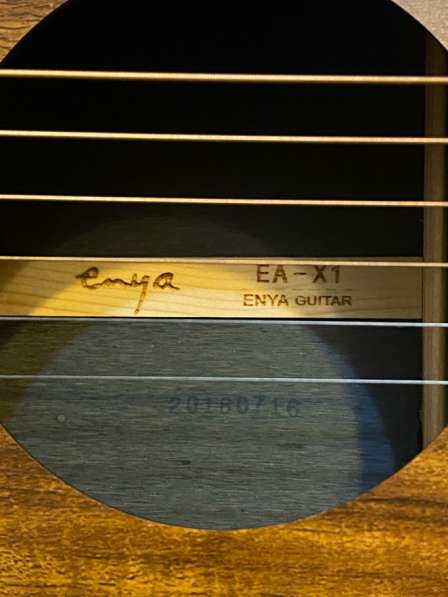 Продам гитару ENYA EA-X1. Идеальное состояние в Омске