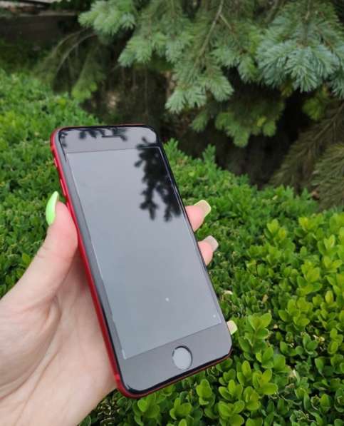 IPhone 8 64 gb product red в Пятигорске фото 5