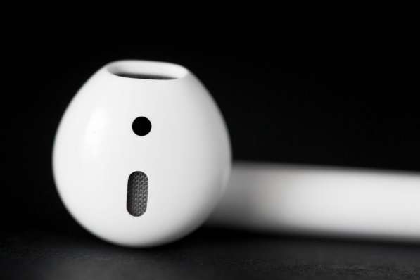 AirPods