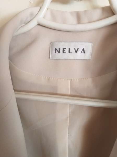 Пиджак молочного цвета, фирма NELVA, р.46 в 