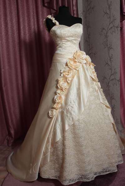 Свадебное платье новое в Симферополе фото 4